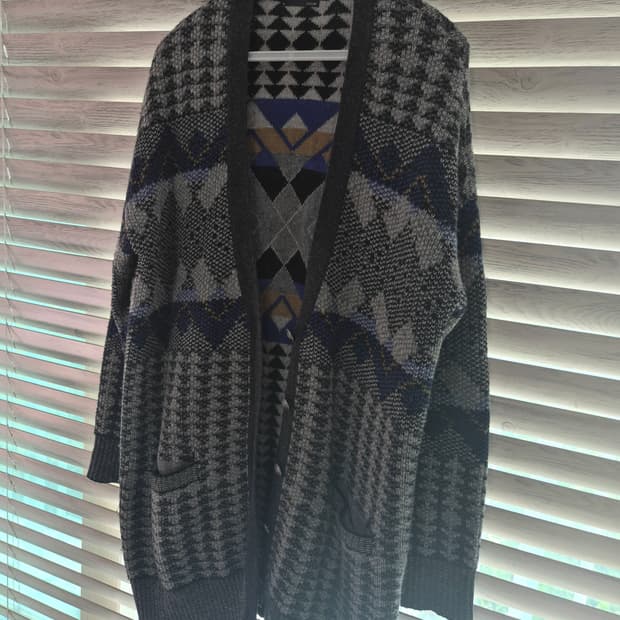 타운젠트우먼 울롱가디건 모니트가디건