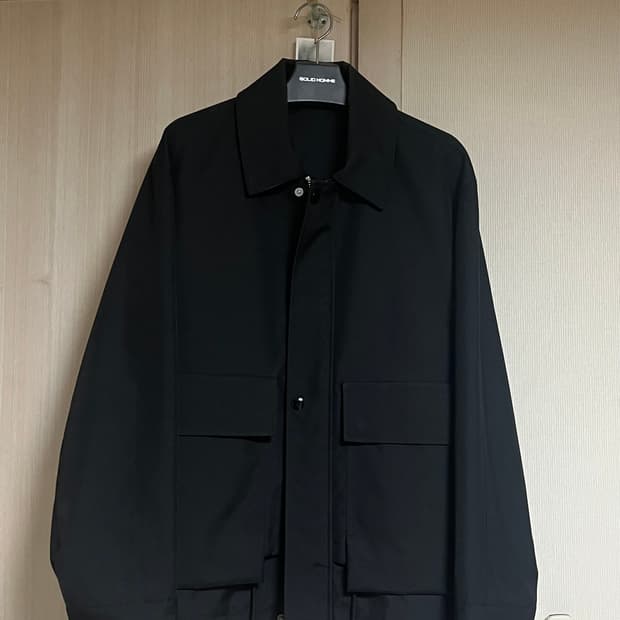 솔리드옴므 쉘파카 블랙