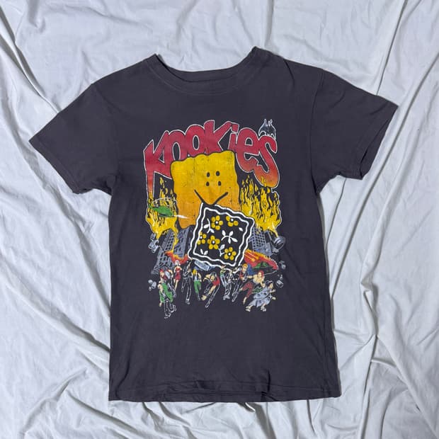 캐피탈 버스터 페키시 보위 프린트 티셔츠