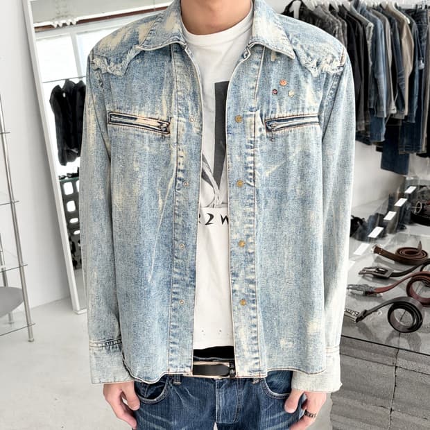 니콜클럽포맨 디스트레스드 웨스턴 데님셔츠