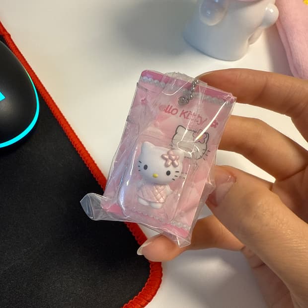 헬로키티 미니어처 가챠 키링