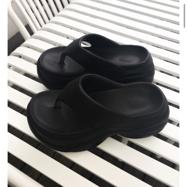 이즈이즈 Platform slippers s