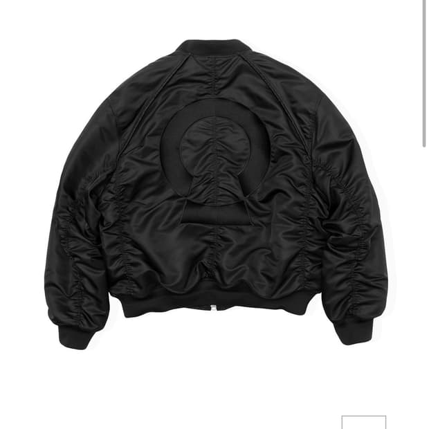 프라이빗 네이버스 봄버