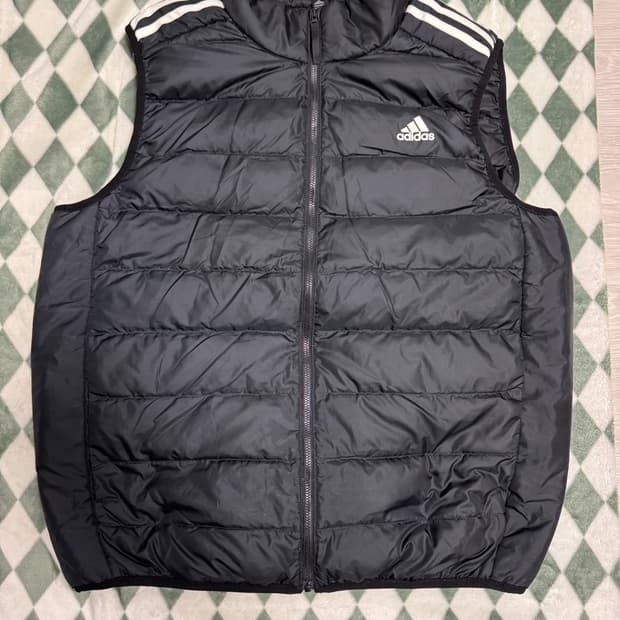 아디다스 ESS 다운 패딩 조끼 4XL
