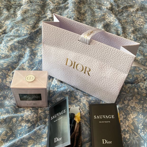 미스 디올 에쌍스