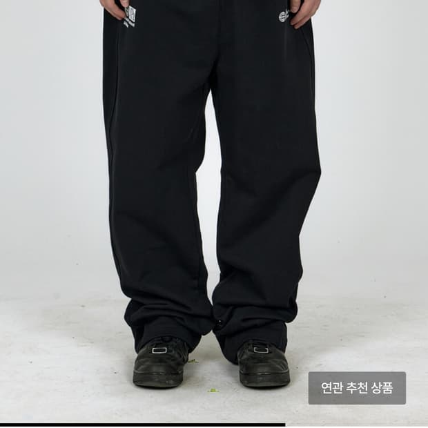 플라스틱프로덕트 스웻팬츠 m