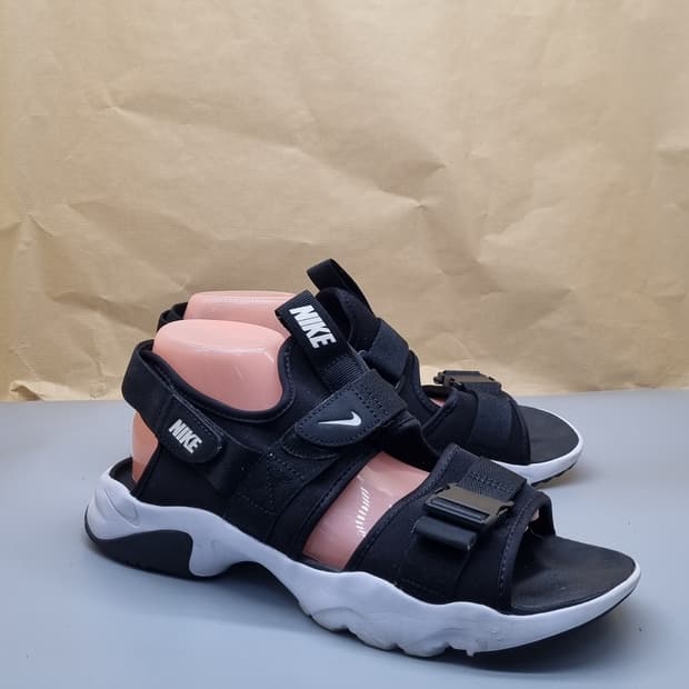 나이키 캐년 남성샌들280 