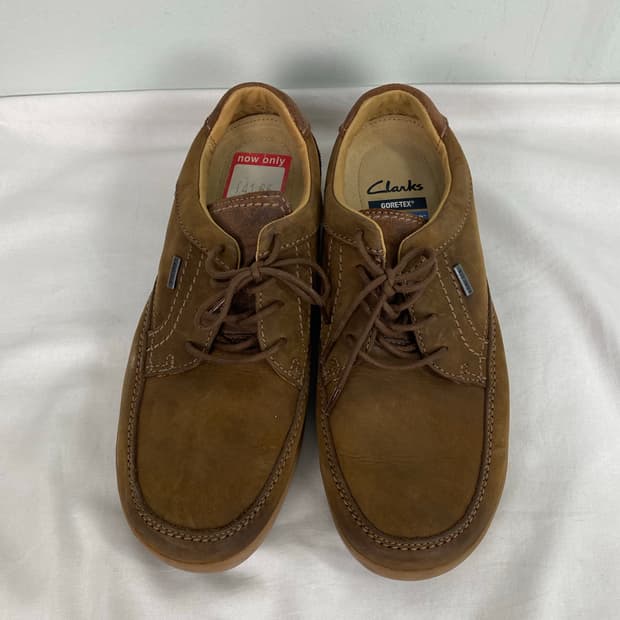 클락스 고어텍스 서라운드 가죽 캐주얼 슈즈 260