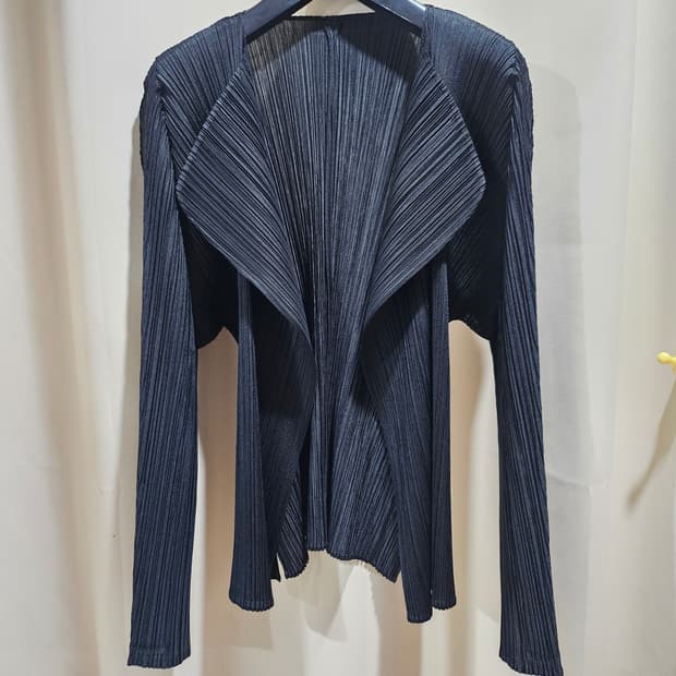 플리츠플리즈 가디건