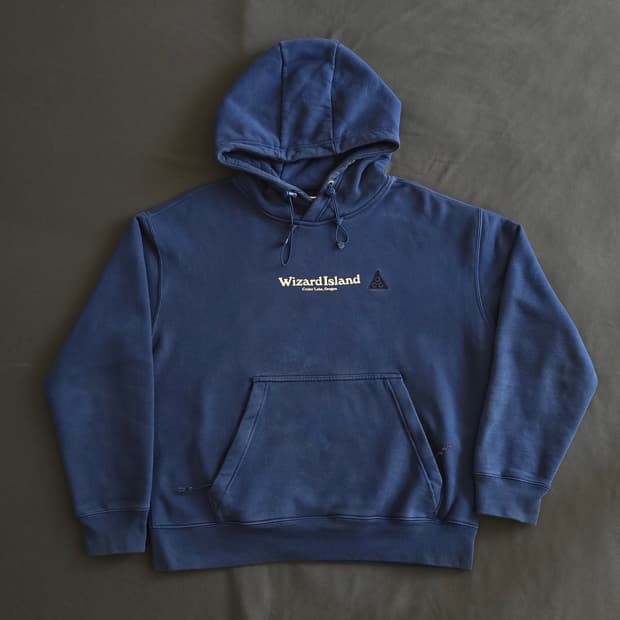 ACG 위저드 빈지노 후드티