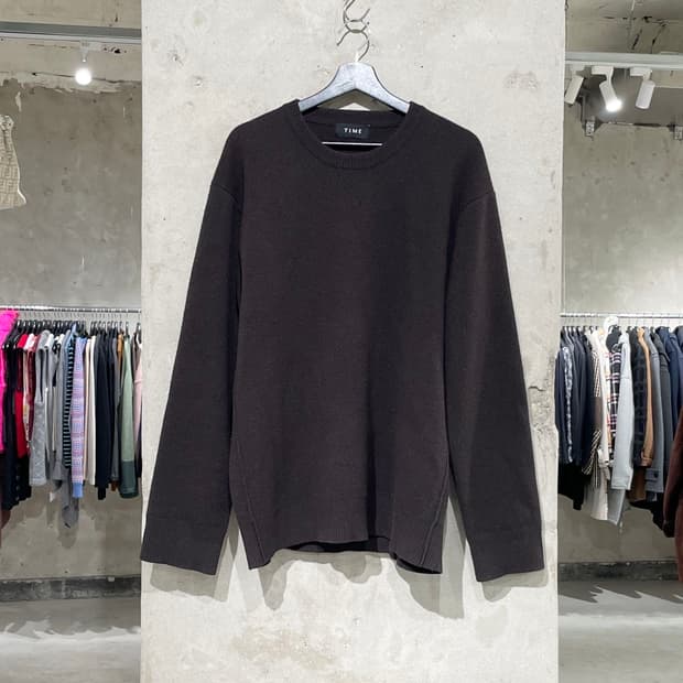 타임 옴므 다크 브라운 U넥 스웨터