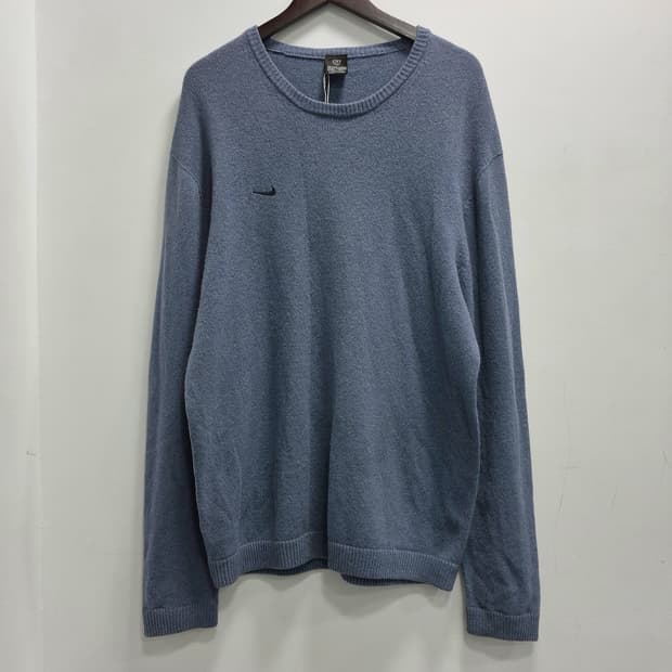 소라색 나이키 스몰 스우시 니트 XL