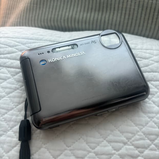 정크  디카 | 코니카 미놀타 디미지 x1