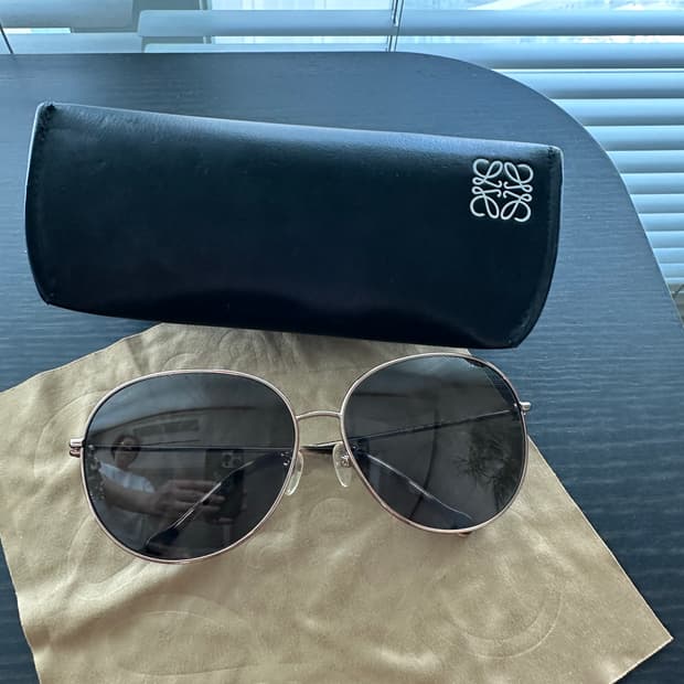 로에베 선글라스