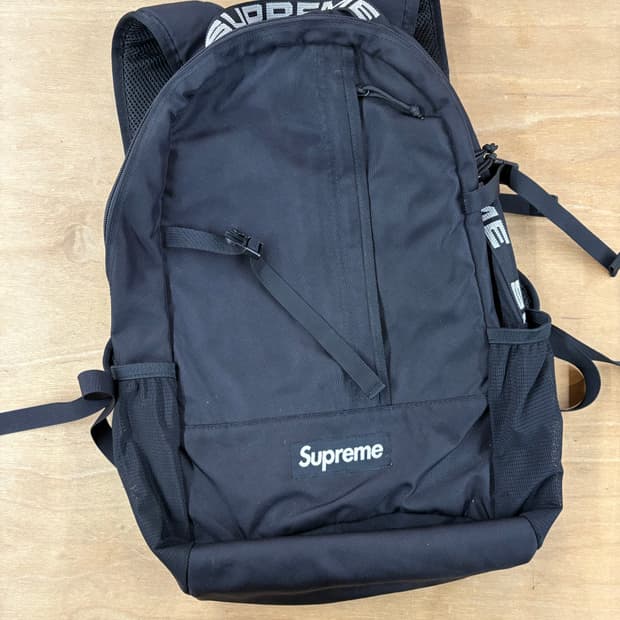 18SS Supreme Black Backpack