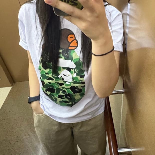 베이프 베이비 마일로 카모 그린 화이트 반팔 L