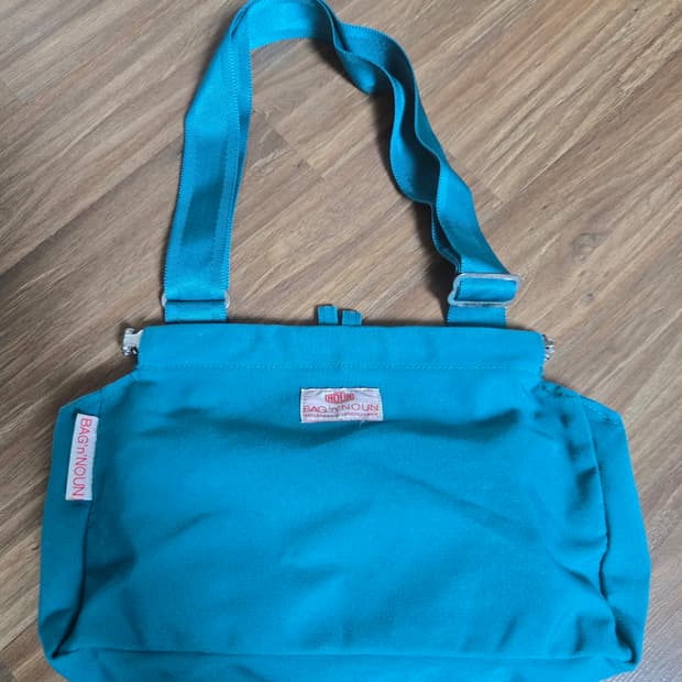 맘보라마의 백앤 나운 BAG 'n' NOUN 숄더백/토트백