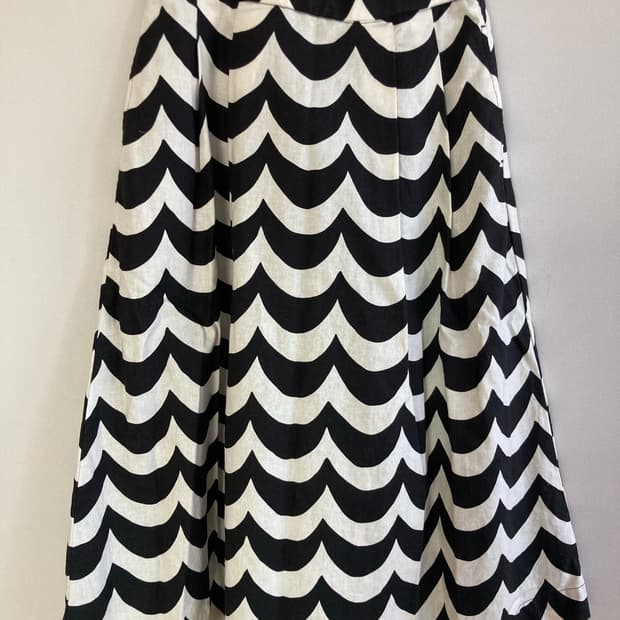 유니클로 마리메꼬 스커트