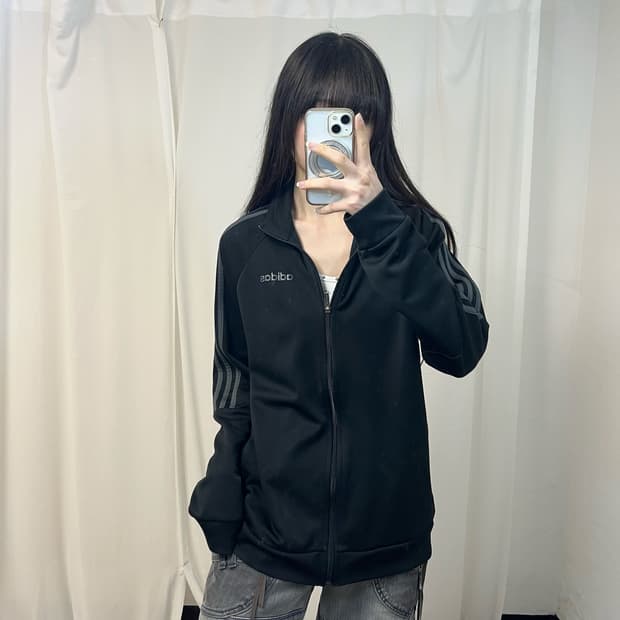 Adidas black grey jersey