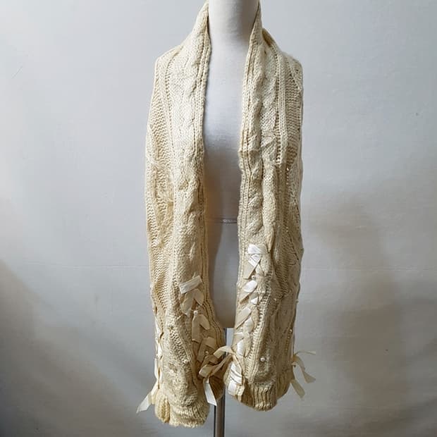 [새상품] axes femme 니트 쇼올 머플러 아이보리