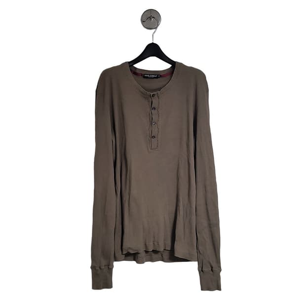 Ribbed henley neck