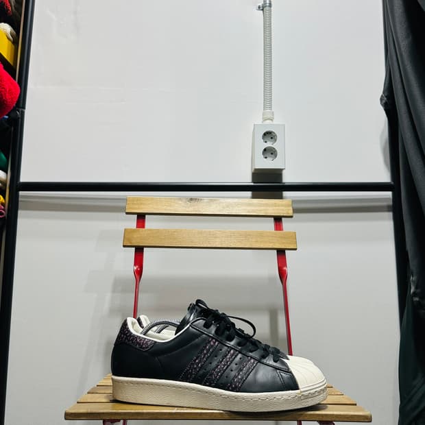 280) 아디다스 운동화 남성  남자 신발 슈퍼스타 블랙 스타 프린팅