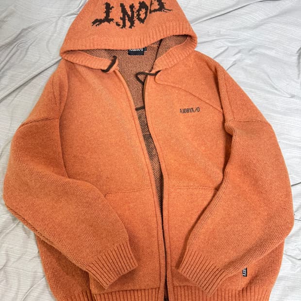 아조바이아조 오렌지 색 울 후드집업 (XL)