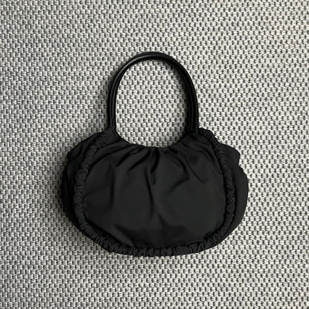 요지야마모토 셔링 토트백 BK