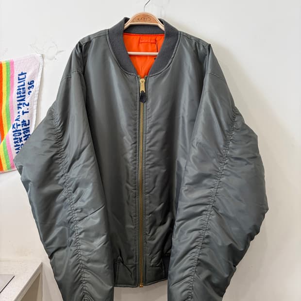 307. 로스코 ma-1 자켓 카키 