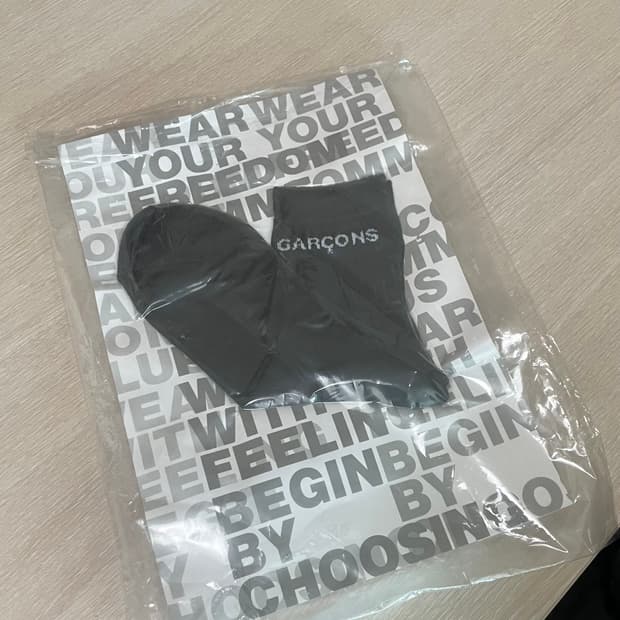 꼼데가르송 옴므 플러스 25aw 양말 블랙