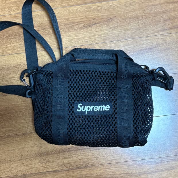 슈프림 메쉬 미니 더플백 블랙