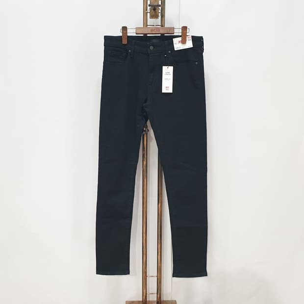 유니클로 남성 블랙진 스키니 팬츠 (33)새제품