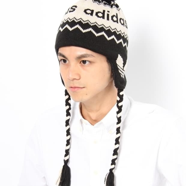 아디다스 오리지널 트레포일 귀도리 니트 비니