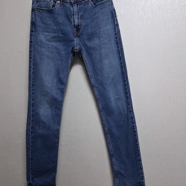 리바이스 511   슬림핏 연청청바지 남성32인치
원산지 베트남제조 국내
