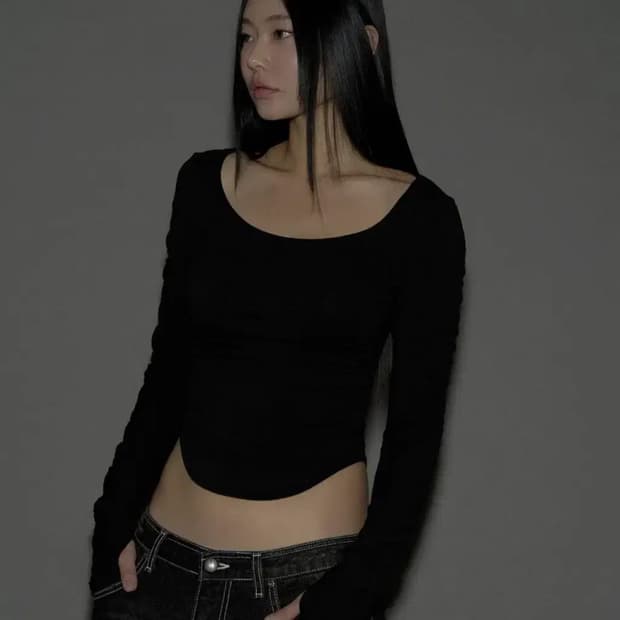 플리즈노팔로우 New MOMO Shirring Top black