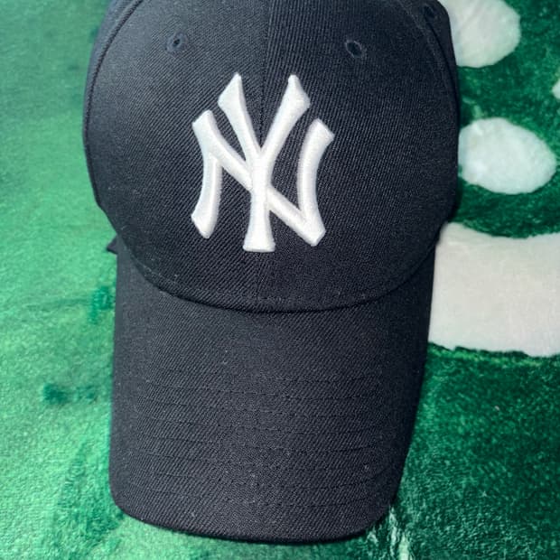 뉴에라 캡 볼캡