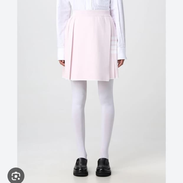 톰브라운 스커트