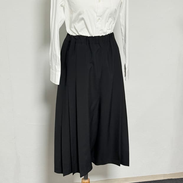 25ss 꼼데가르송 꼼데가르송 사이드 플리츠 팬츠 블랙xs