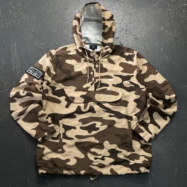 100 오베이 크로스타운 카모 아노락 