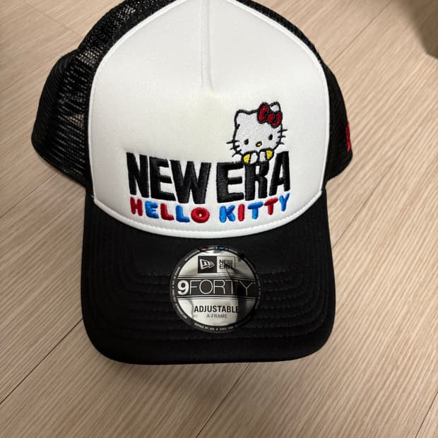 뉴에르 키티 볼캡 a프레임