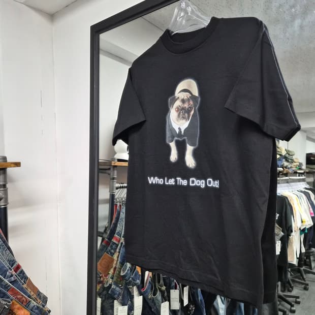 00s 맨 인 블랙 2 "Frank the Pug" 그래픽 반팔티
