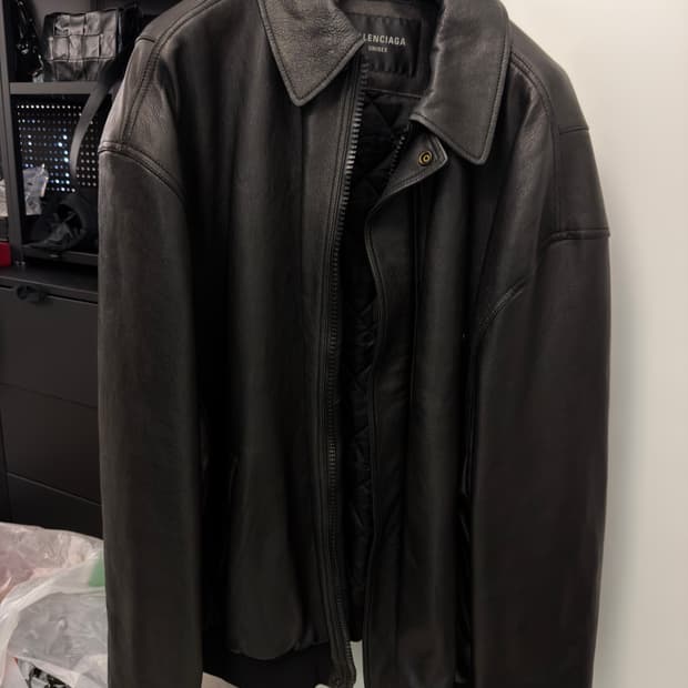 발렌시아가 택시 블루종 XL