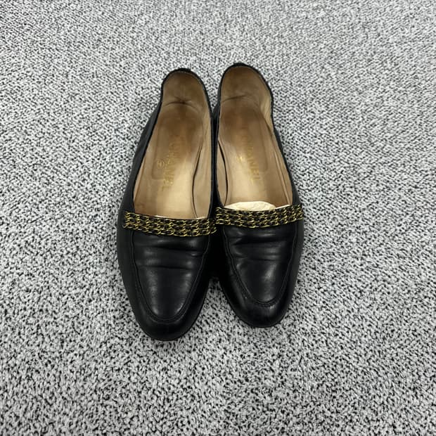 샤넬 램스킨 금장체인 로퍼