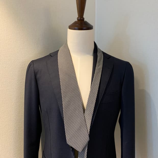 입생로랑(YSL) 모노그램 명품넥타이 A등급 8cm 100실크