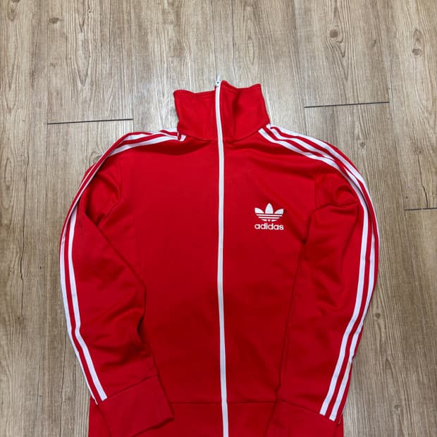 아디다스 구유로파 레드 져지