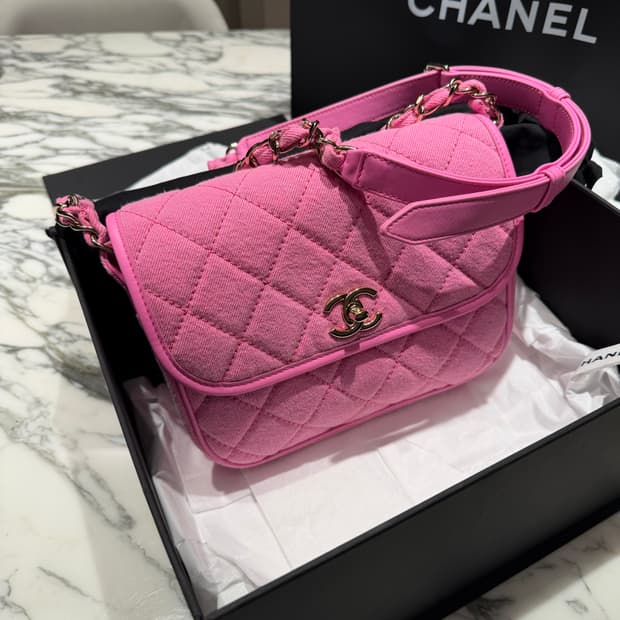 샤넬 데님 메신저백