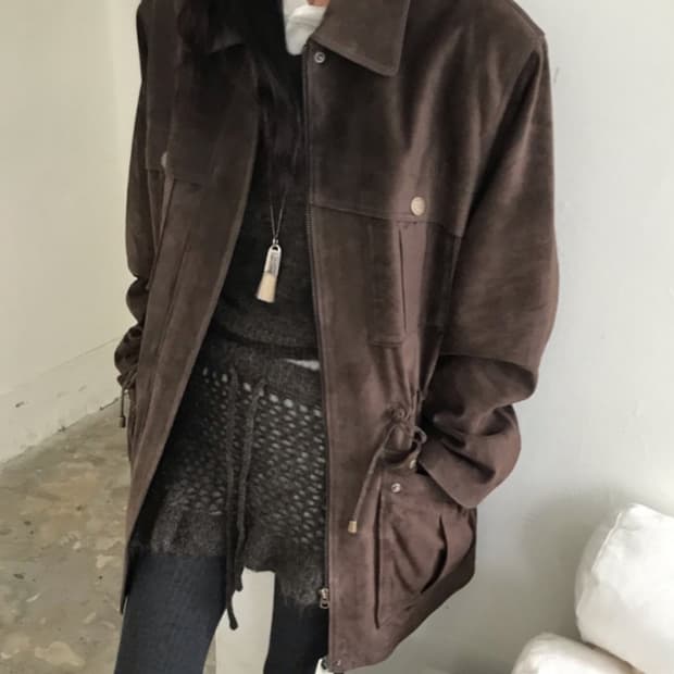 위아 루이돈피레더자켓 브라운 판매해요