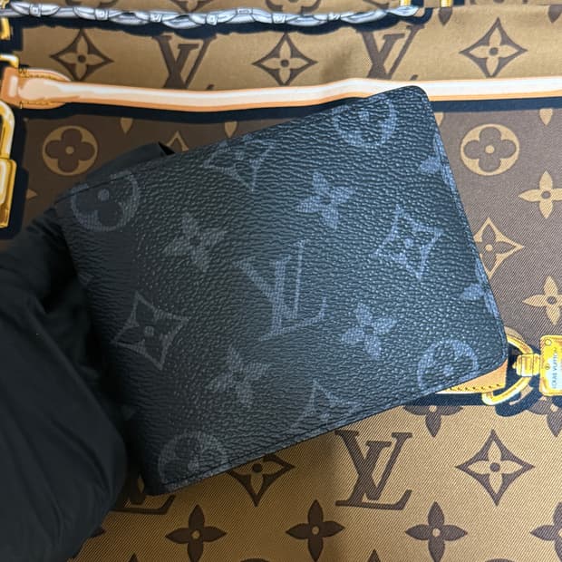 루이비통 반지갑