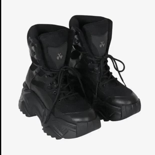 yeel 와이이이엘 플랫폼 부츠 스니커즈 블랙 240