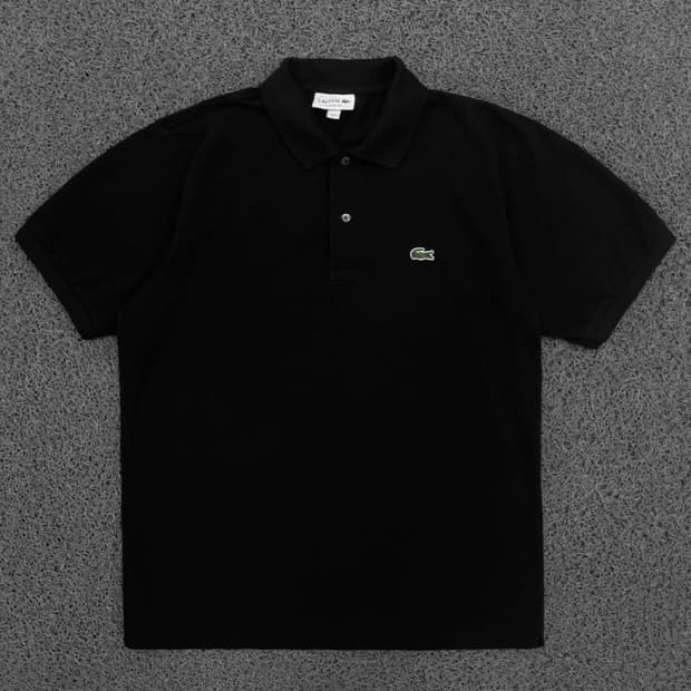 Lacoste  라코스테 신형 블랙 반팔 카라티